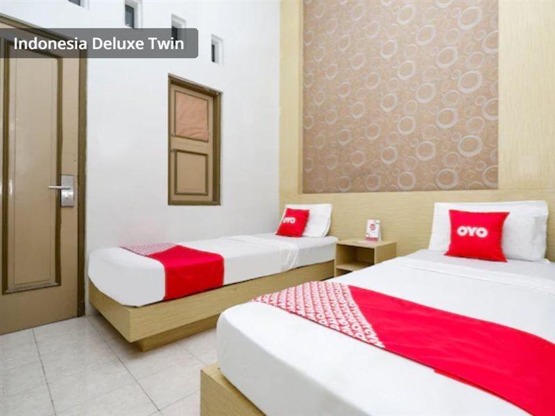 Hotel Oyo 2436 Kencana