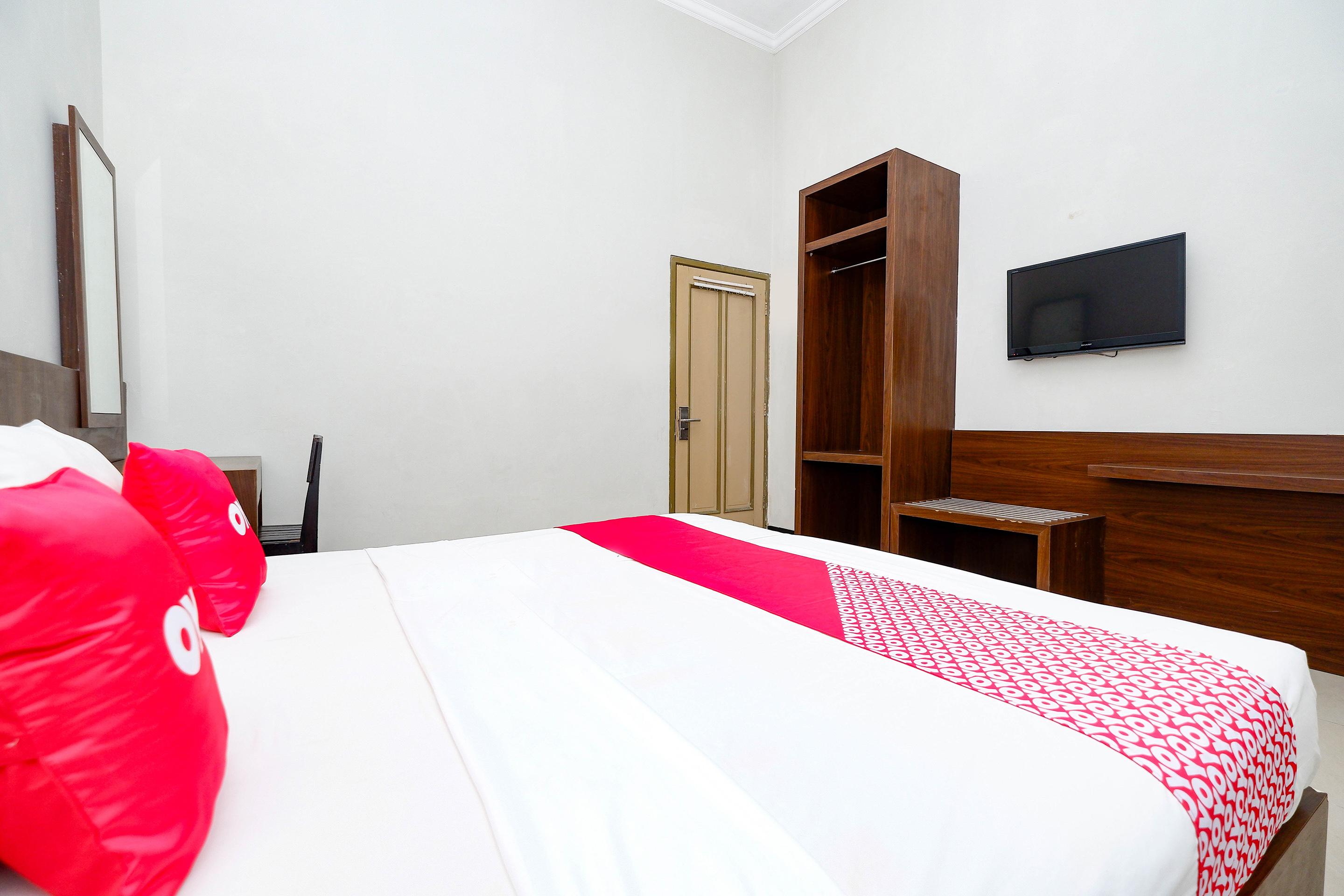Hotel Oyo 2436 Kencana